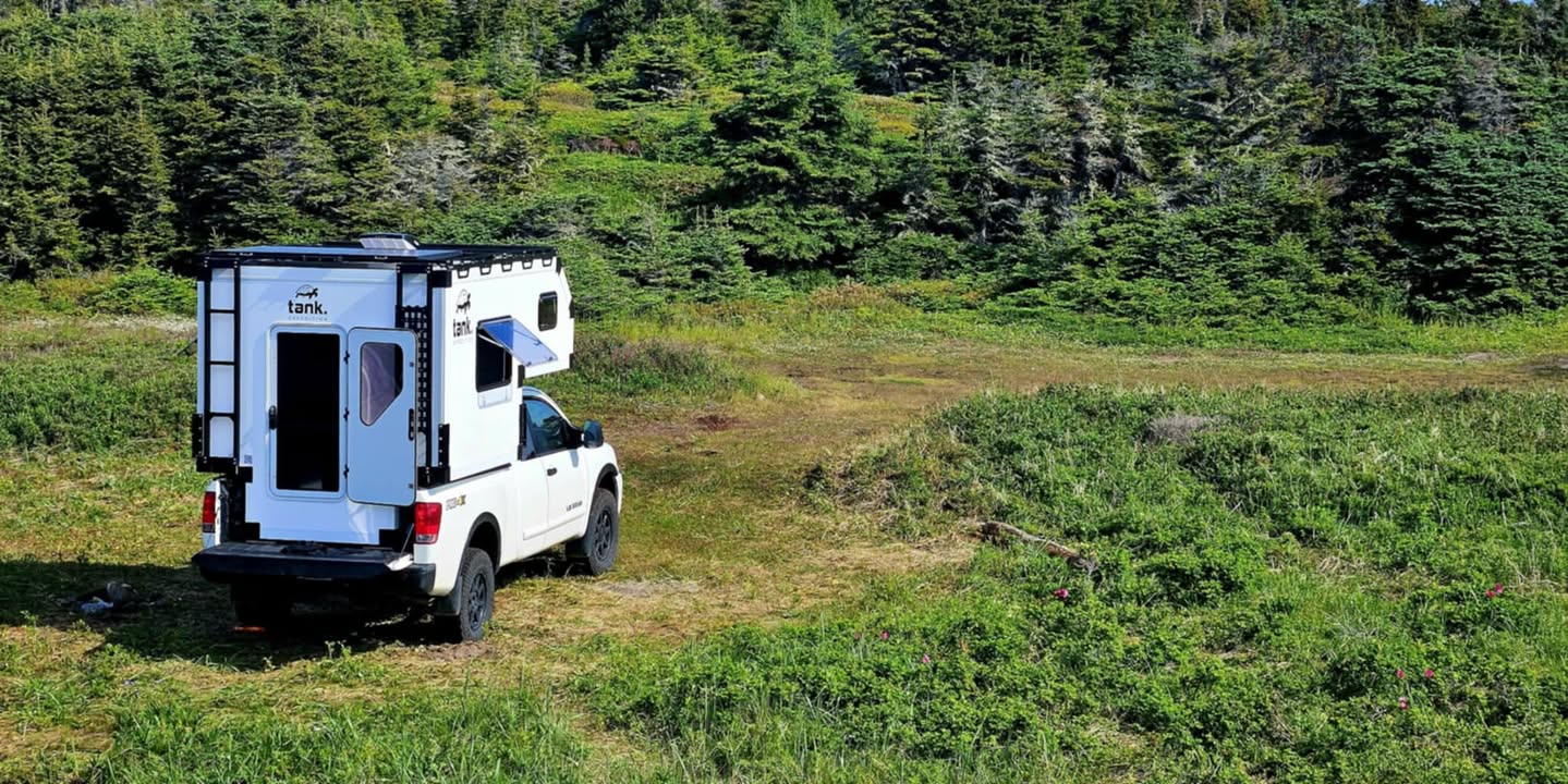 campeur-porte-ideal-pour-la-peche-tank-expedition
